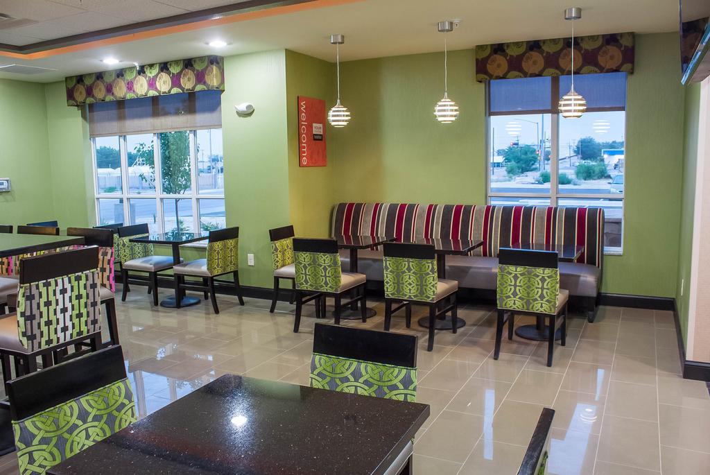 Comfort Inn&Suites Artesia Exterior foto